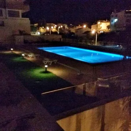 Modern In + Pool