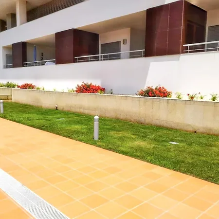 Apartment Modern With Pool