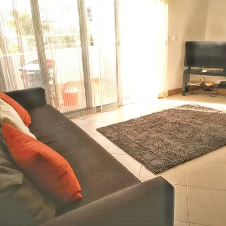 Apartment Modern With Pool Lagos